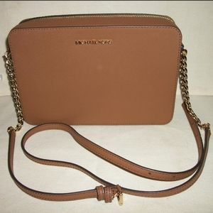 Michael Kors Jet Set Large EW Crossbody